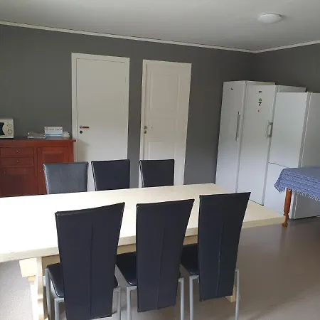 Leirvik I Sogn-apartment