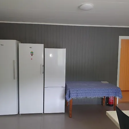 Leirvik I Sogn-apartment